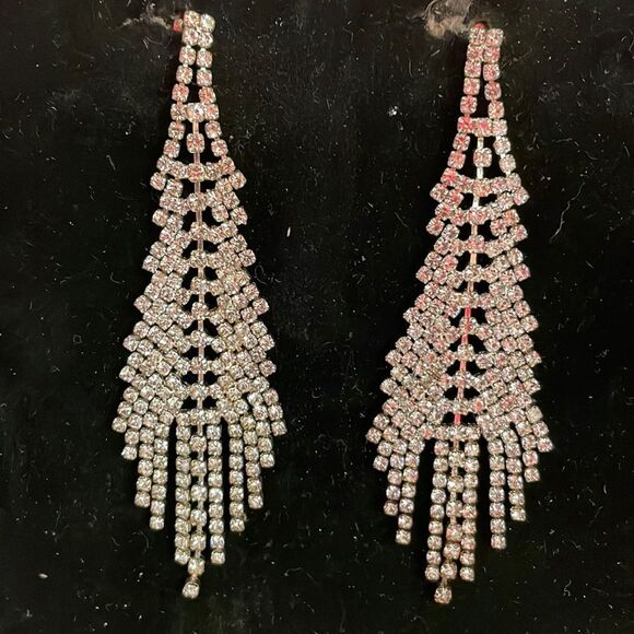 Jewelry - 3.25” free moving silver tone long chain crystal chandelier stud earrings